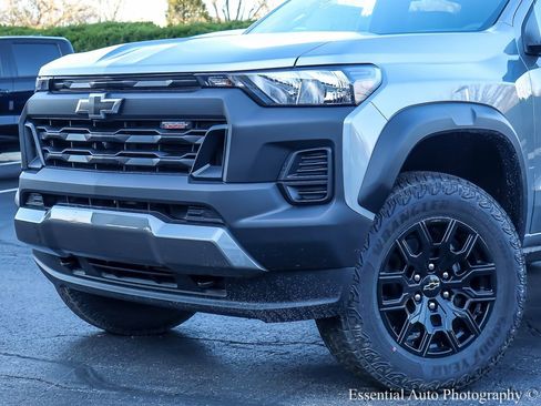 New 2026 Chevrolet Colorado Trail Boss AWD/4WD image 3