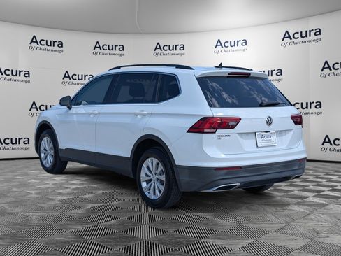 Used 2019 Volkswagen Tiguan SE w/ Panoramic Sunroof Package FWD image 5