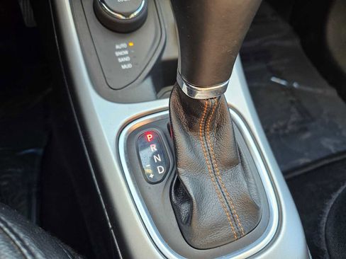 Used 2020 Jeep Compass Latitude image 35