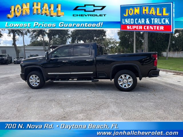 Used 2024 Chevrolet Silverado 2500 High Country AWD/4WD image 5