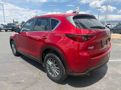 Used 2017 MAZDA CX-5 Touring w/ Preferred Equipment Package AWD/4WD image 6