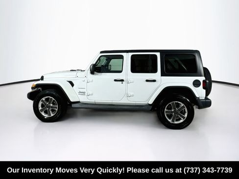 Used 2019 Jeep Wrangler Unlimited Sahara AWD/4WD image 4