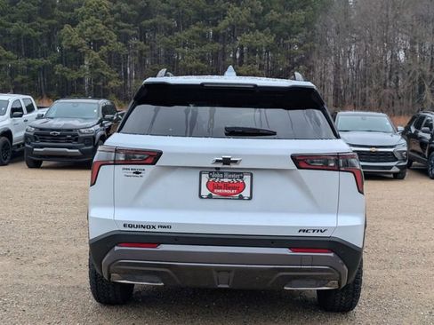 New 2026 Chevrolet Equinox ACTIV w/ Convenience Package III image 3