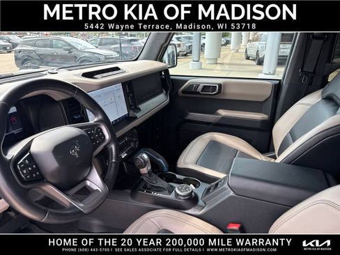 Used 2022 Ford Bronco Wildtrak AWD/4WD image 15