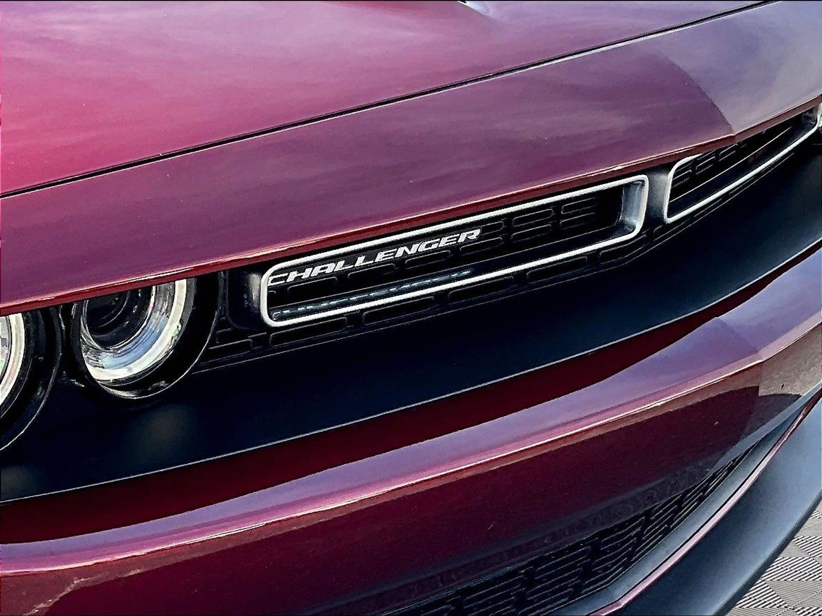 Used 2023 Dodge Challenger R/T RWD image 30
