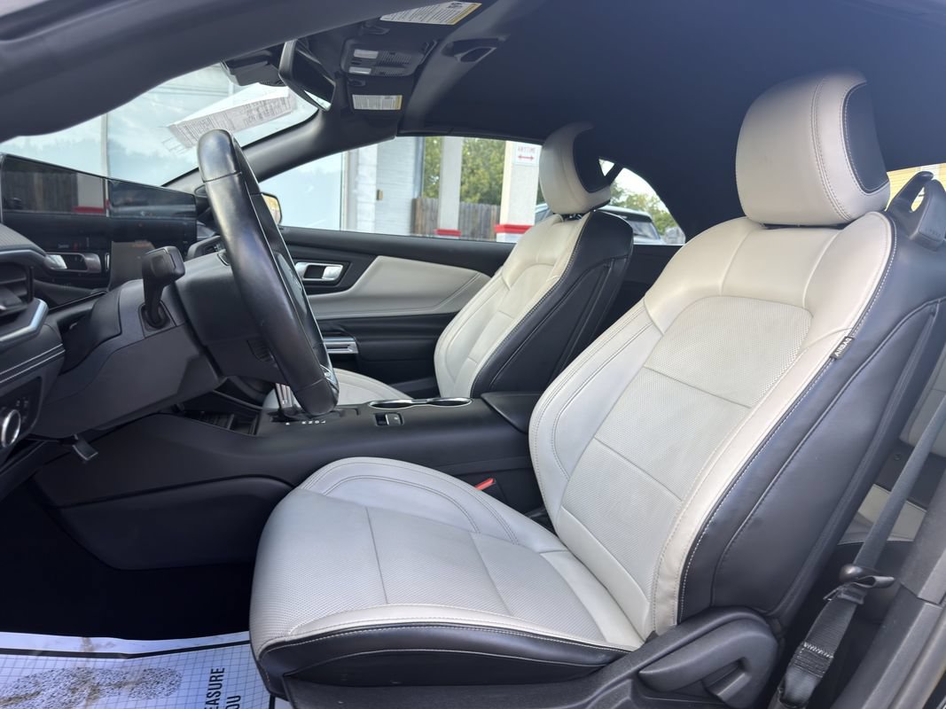 Used 2024 Ford Mustang Premium RWD image 22