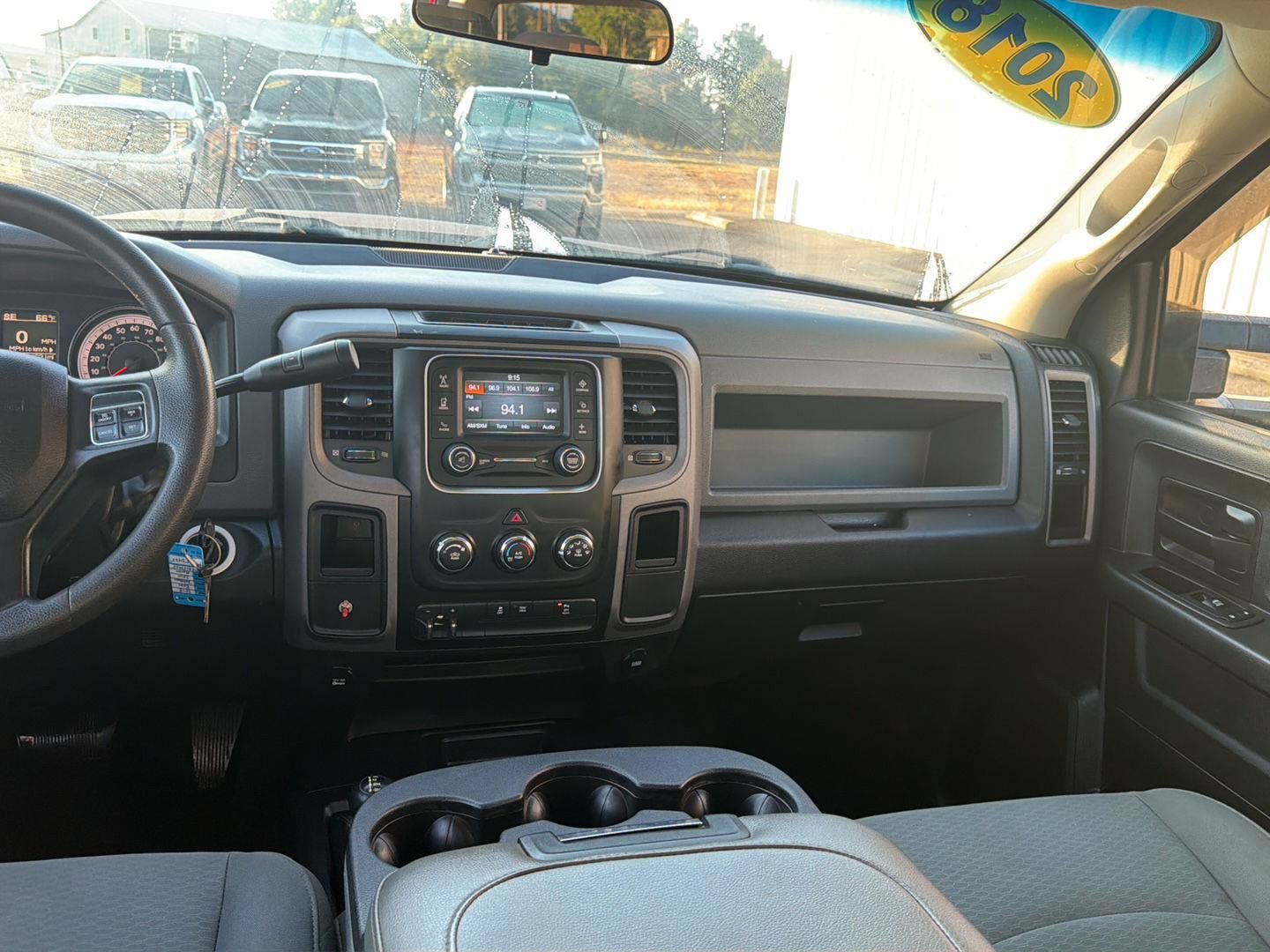 Used 2018 RAM 2500 Tradesman w/ Chrome Appearance Group AWD/4WD image 2