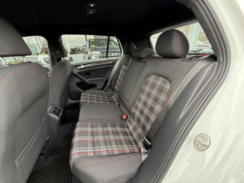 Used 2017 Volkswagen GTI Sport image 28