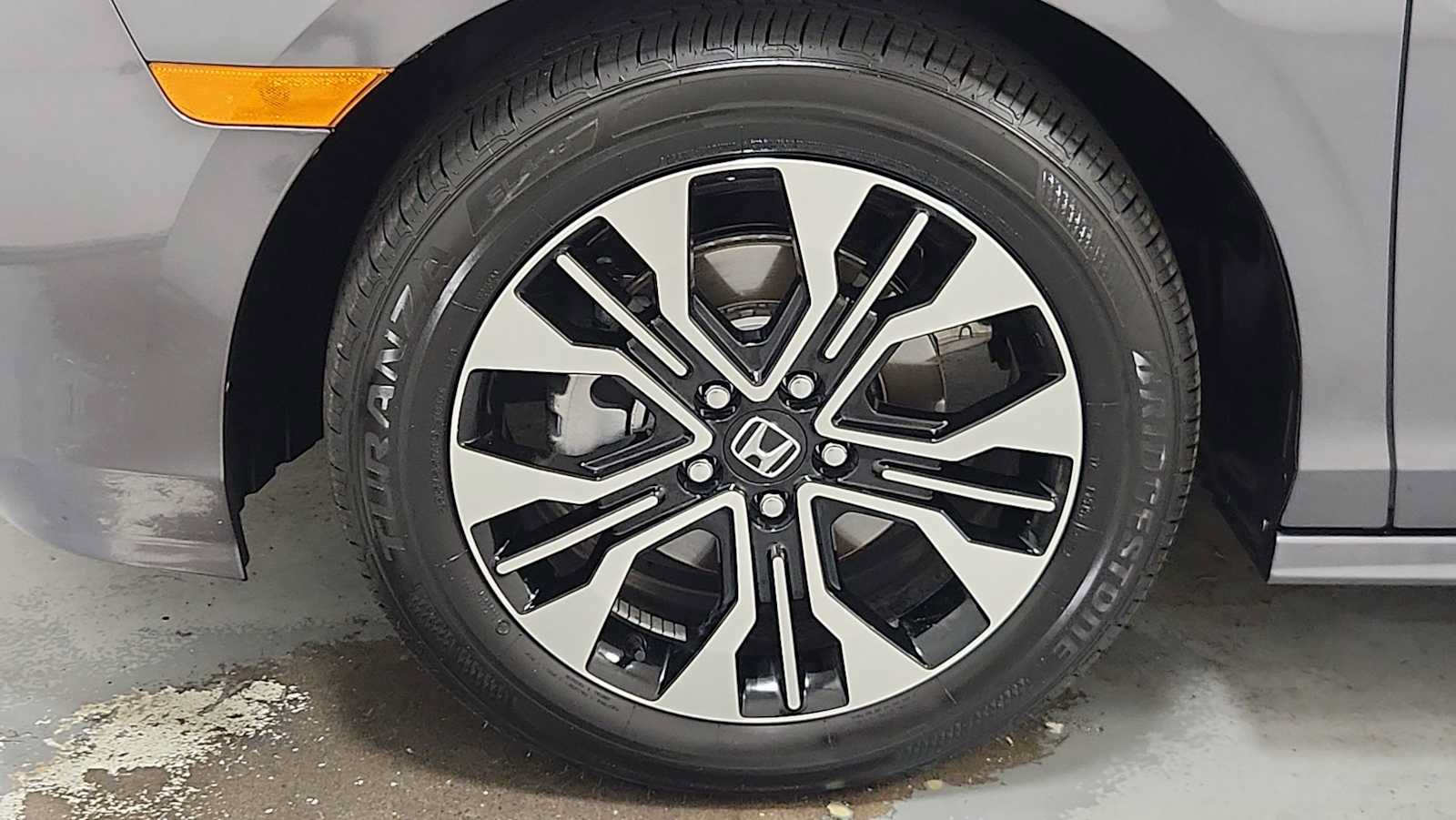 Used 2026 Honda Odyssey Elite image 10