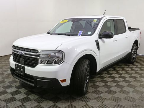 Used 2024 Ford Maverick Lariat w/ 4K Tow Package AWD/4WD image 5