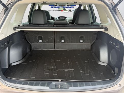 Used 2023 Subaru Forester Touring AWD/4WD image 35