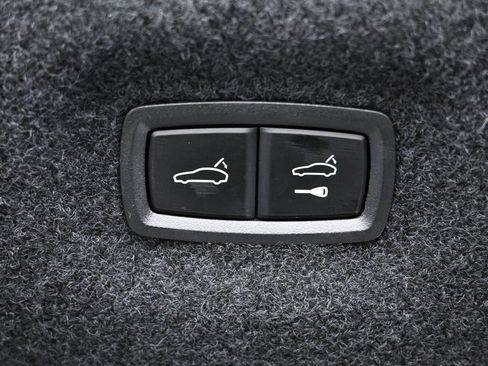 Used 2023 Audi RS e-tron GT w/ Carbon Performance Package image 14