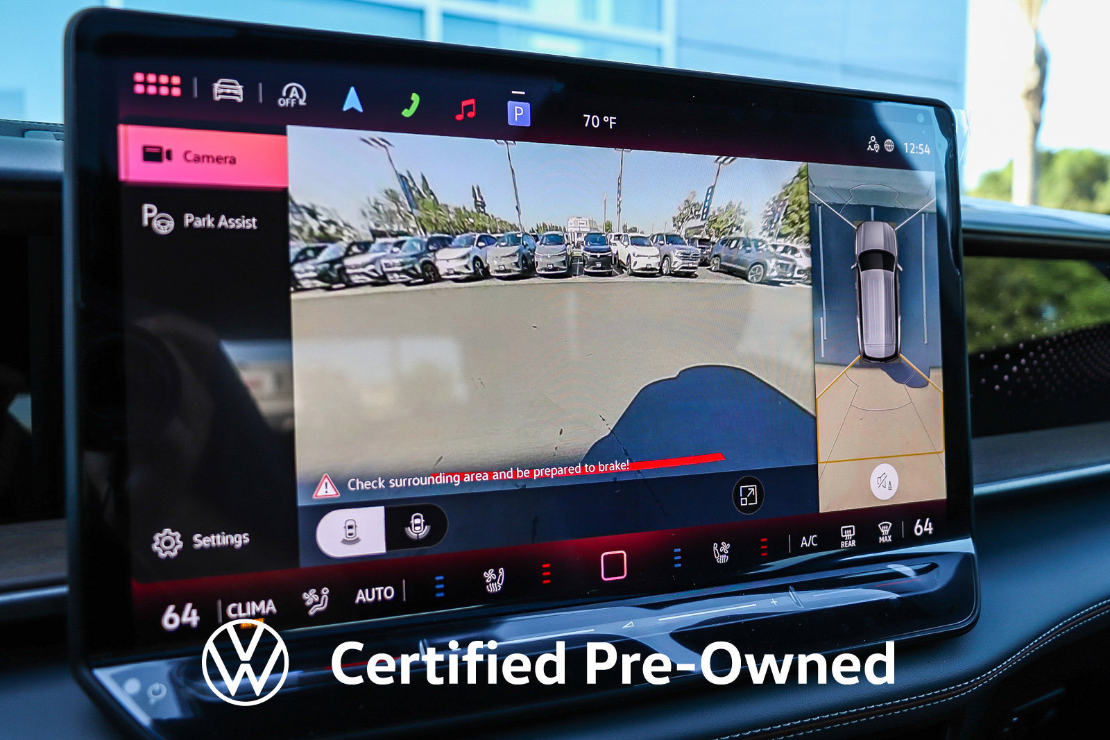 Certified 2023 Volkswagen Taos SE w/ Panoramic Sunroof Package FWD image 28