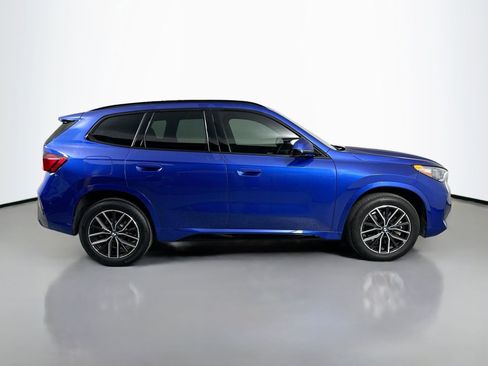 Used 2025 BMW X1 xDrive28i w/ Premium Package image 5