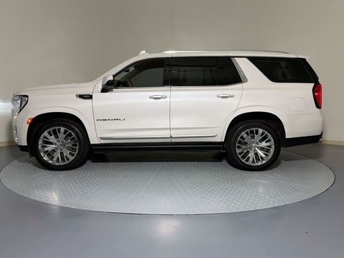 Used 2021 GMC Yukon Denali w/ Denali Premium Package AWD/4WD image 21