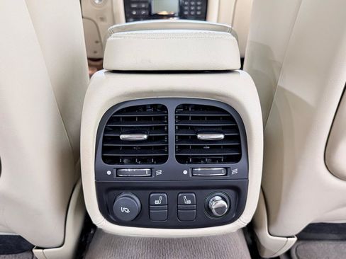 Used 2006 Jaguar XJ8 RWD image 33