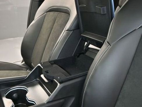 New 2025 Jeep Grand Cherokee Altitude image 20