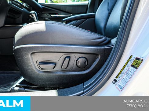 Used 2025 MAZDA CX-30 AWD 2.5 S w/ Preferred Package image 20