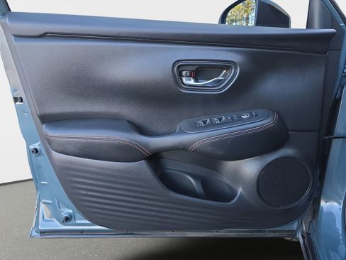 Used 2023 Honda HR-V Sport image 25