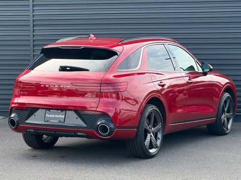 Used 2024 Genesis GV70 3.5T Sport w/ Sport Prestige Package AWD/4WD image 7