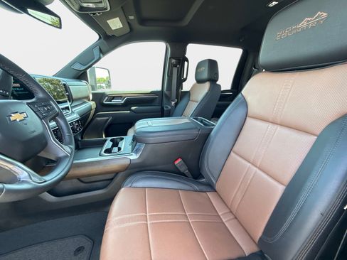 Used 2026 Chevrolet Silverado 2500 High Country w/ Max Trailering Package AWD/4WD image 23