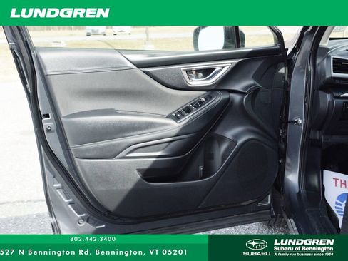 Used 2023 Subaru Forester Premium AWD/4WD image 10