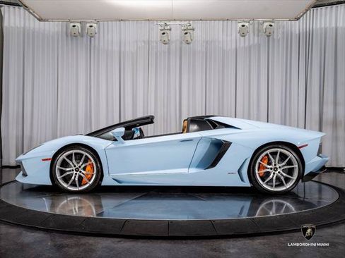 Used 2015 Lamborghini Aventador LP 700-4 AWD/4WD image 18