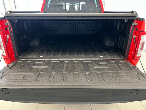 Used 2023 Ford F150 Lariat w/ Equipment Group 502A High image 8