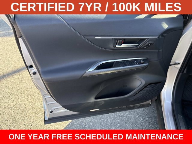 Used 2023 Toyota Venza Limited AWD/4WD image 13