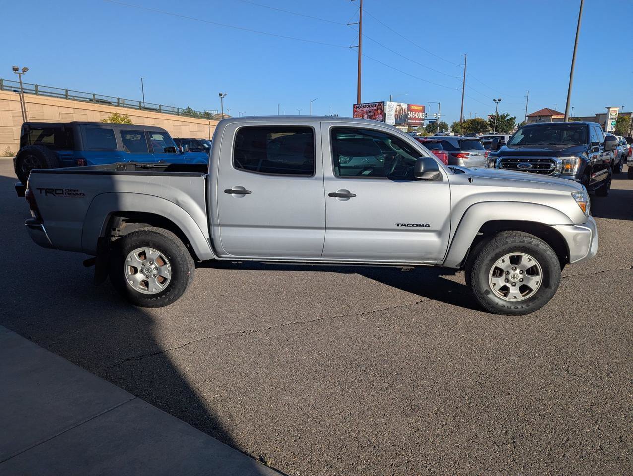 Used 2013 Toyota Tacoma 4x4 Double Cab w/ TRD Off-Road Pkg image 6