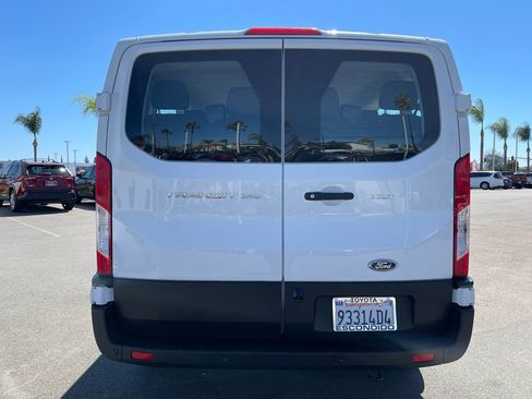 Used 2025 Ford Transit 350 XLT image 4