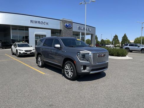 Used 2021 GMC Yukon Denali w/ Denali Ultimate Package AWD/4WD image 12
