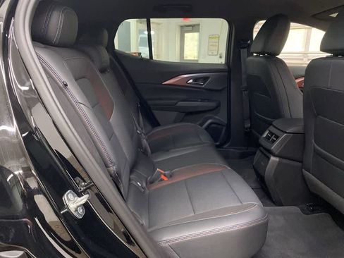 Used 2024 Chevrolet Equinox EV RS image 18