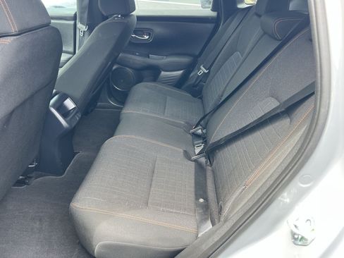 Used 2024 Honda HR-V Sport image 19