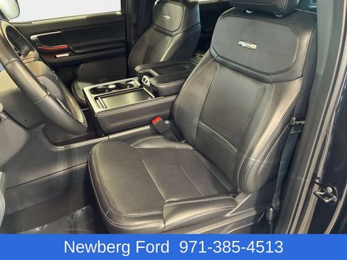 Used 2025 Ford Expedition Max Platinum w/ Stealth Performance Package AWD/4WD image 26
