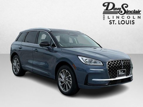 Used 2024 Lincoln Corsair Grand Touring w/ Equipment Group 302A image 3