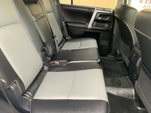Used 2018 Toyota 4Runner SR5 Premium AWD/4WD image 17