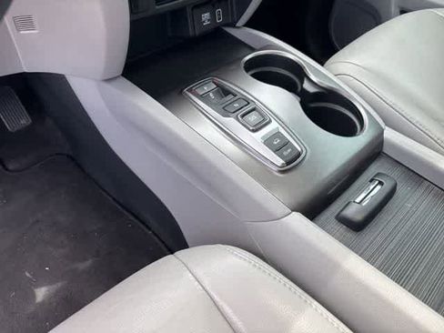 Used 2022 Honda Pilot EX-L image 16