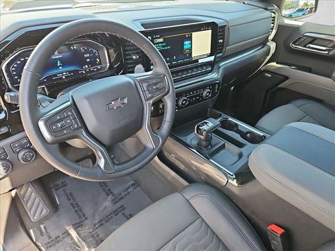 Certified 2024 Chevrolet Silverado 1500 ZR2 w/ Technology Package AWD/4WD image 13
