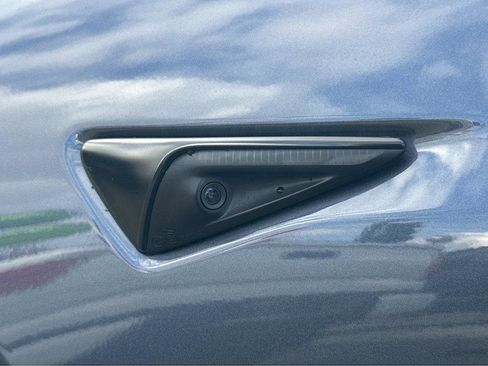 Used 2023 Tesla Model 3 Performance image 37