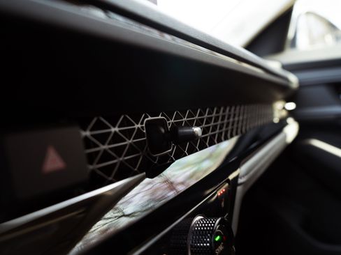 Used 2025 Honda Accord EX-L image 32