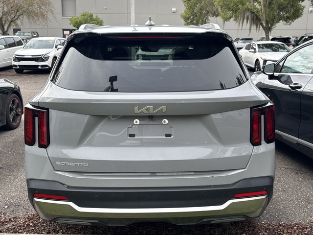 Used 2025 Kia Sorento EX FWD image 5