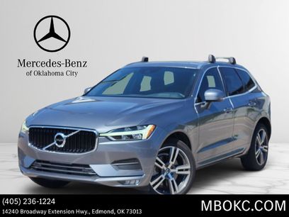Used 2021 Volvo XC60 T6 Momentum w/ Premium Package