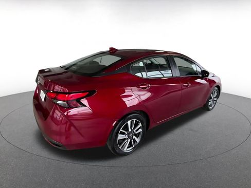 Used 2025 Nissan Versa SV image 18