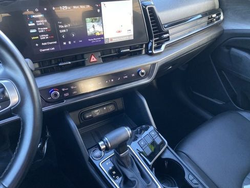 Used 2023 Kia Sportage X-Line image 16