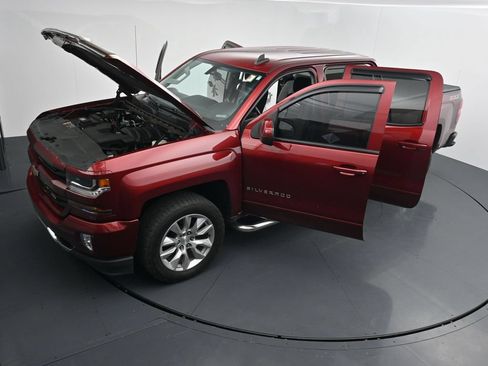 Used 2017 Chevrolet Silverado 1500 LT w/ All Star Edition AWD/4WD image 26