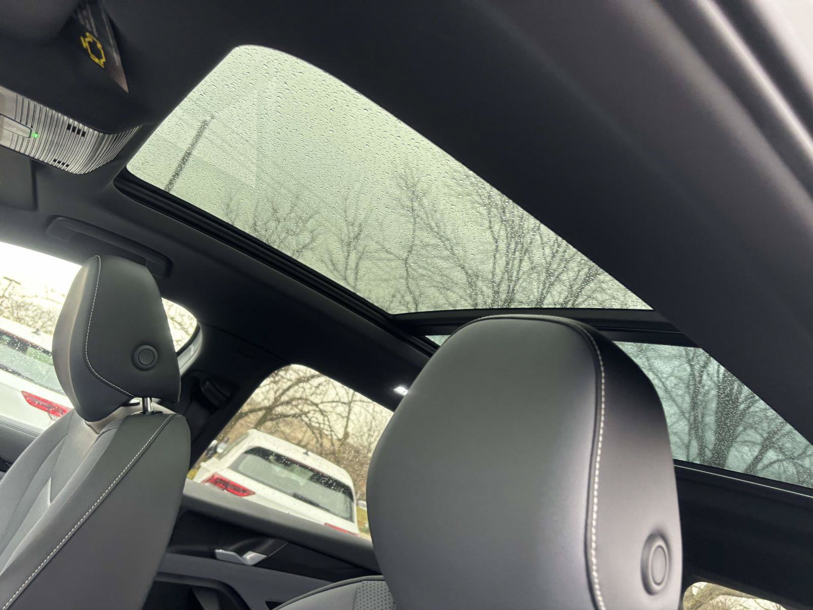 New 2026 Volkswagen Tiguan SE R-Line AWD/4WD image 25