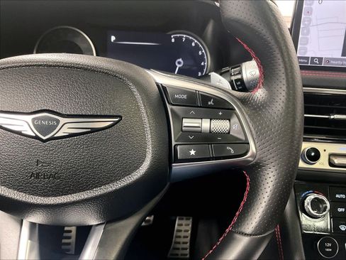 Used 2025 Genesis G70 3.3T Advanced image 24