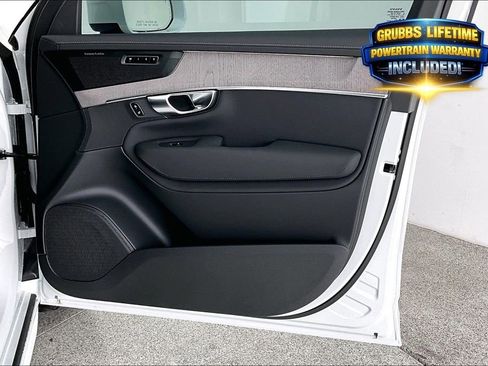 New 2026 Volvo XC90 B6 Ultra w/ Protection Package Premier AWD/4WD image 20
