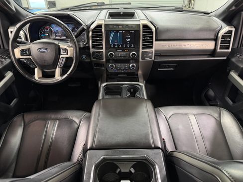 Used 2019 Ford F250 Platinum w/ Platinum Ultimate Package AWD/4WD image 23